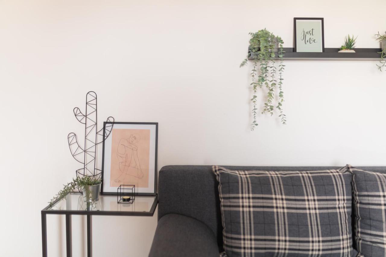 Moon And Dream Apartment